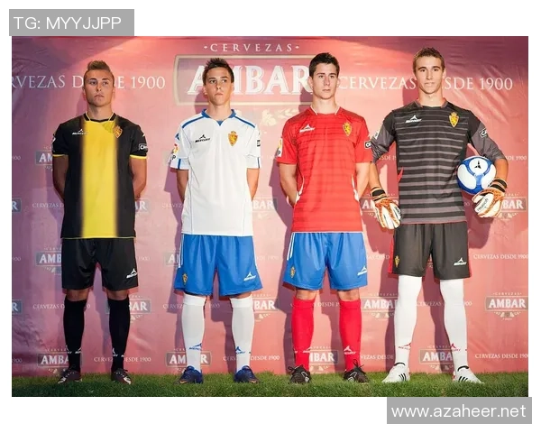 探索足球界的传奇球员谁是穿着19号球衣的明星呢