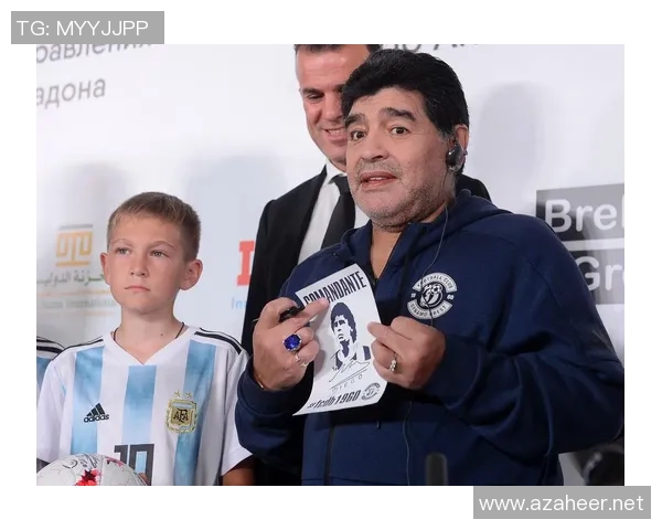 足球明星收纳盒让你的球迷生活更有趣味与便利,尽享收藏乐趣与激情回忆 足球明星收纳盒让你的球迷生活更有趣味与便利,尽享收藏乐趣与激情回忆